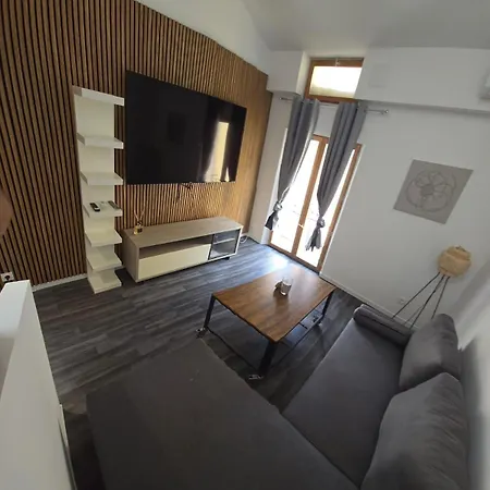 Apartamento 3p Cozy Movie Historic Heart Of Clermont-lʼHérault